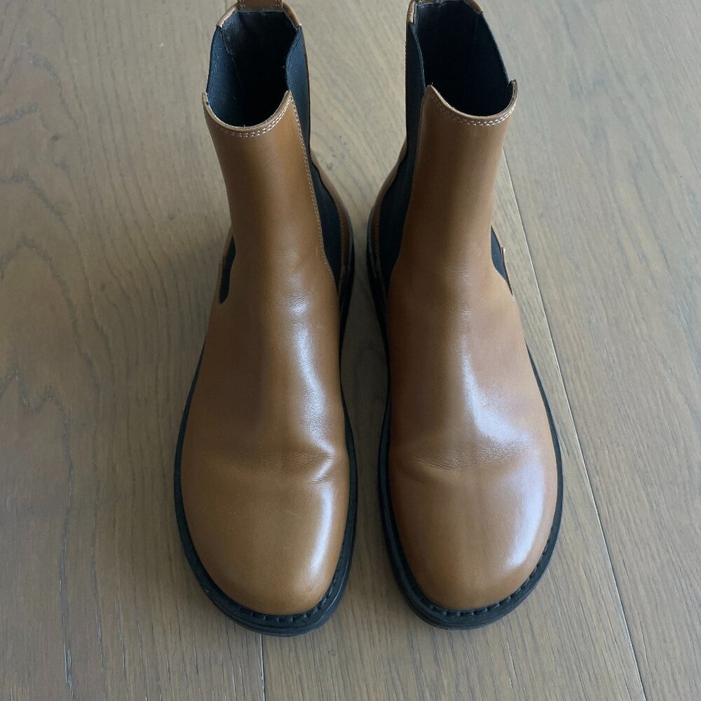 The row chelsea boots